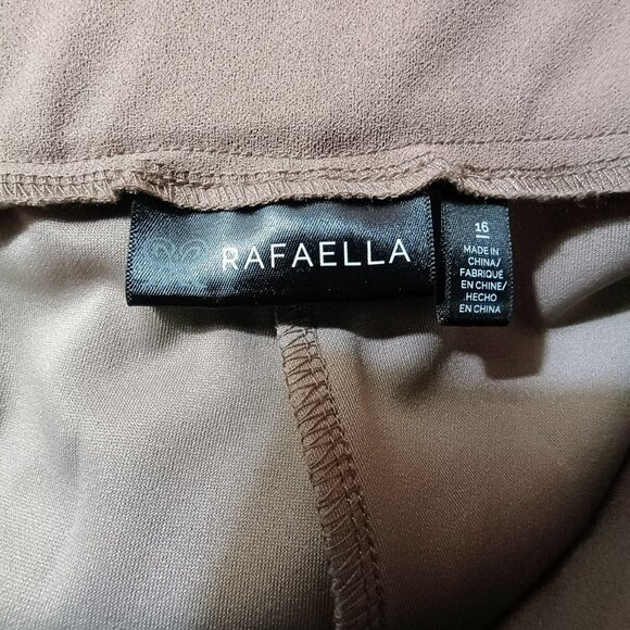 NWOT: Rafaella Sze 16 Beige Tan Khaki Straight Leg Pull On Pants - Picture 3 of 4